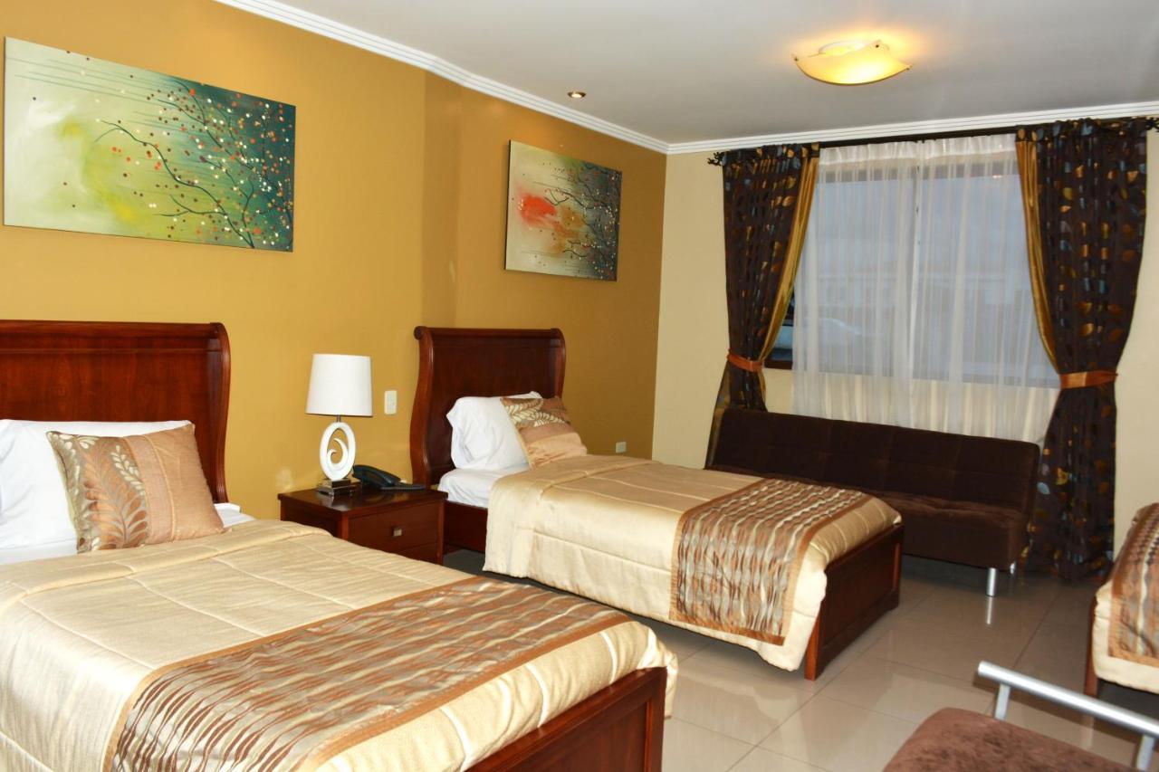 Alejandrina Hotel Cuenca Esterno foto